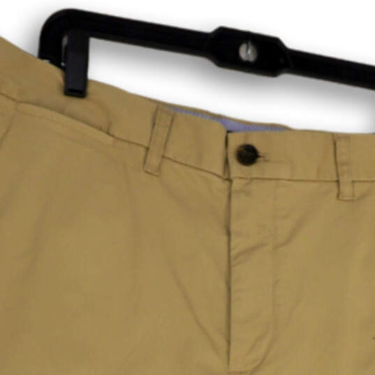 NWT Mens Tan Flat Front Slash Pockets Stretch Chino Shorts Size 40x9 image number 3