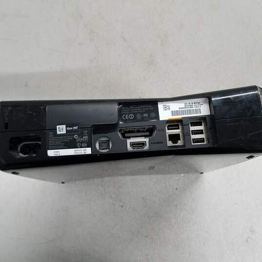Microsoft Xbox One for Parts and Repair image number 4