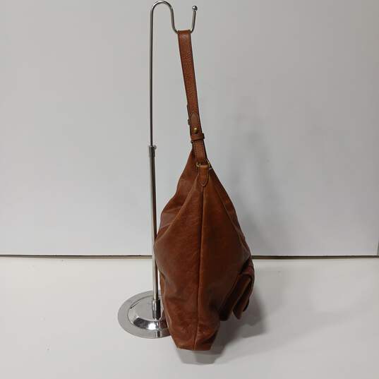 WOMEN'S BROWN LEATHER FOSSIL PURSE image number 2