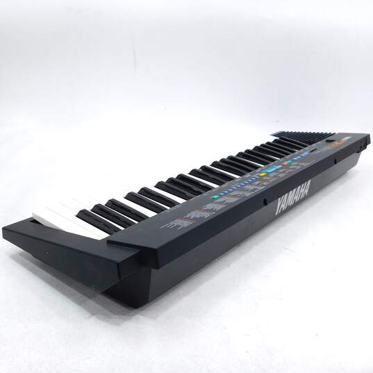 VNTG Yamaha Brand PSR-2 Model Electronic Keyboard/Piano image number 2