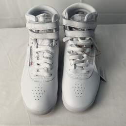 Reebok Womens White Classic High Top Sneakers Size 7.5 IOB