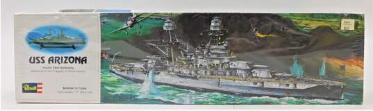 1975 Revell USS Arizona Battleship Model Kit H-302 Ship Battle War 2 Sealed image number 1