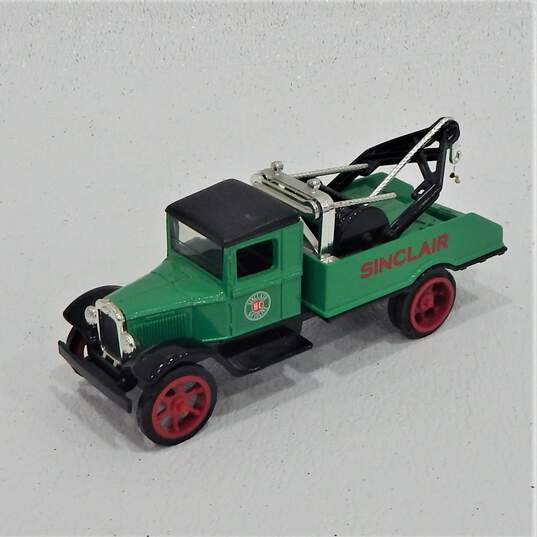 Ertle Sinclair Oil Diecast Coin Bank Cars Trucks image number 2