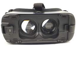 Samsung Gear VR SM-R323 alternative image