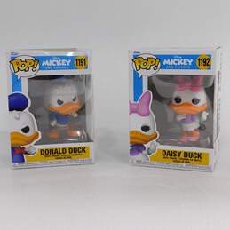 2  Funko Pops Donald And Daisy Duck  1191 1192