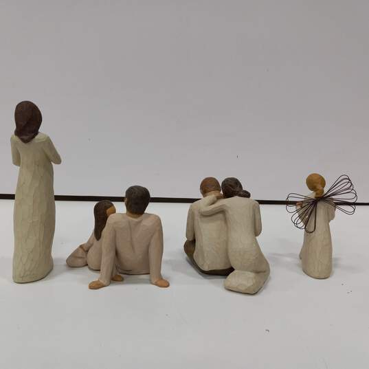 4pc Bundle of Assorted Willow Tree Figurines image number 4