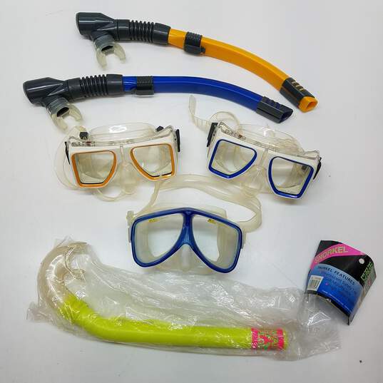 Dolfino Snorkel Dive Gear Set image number 2