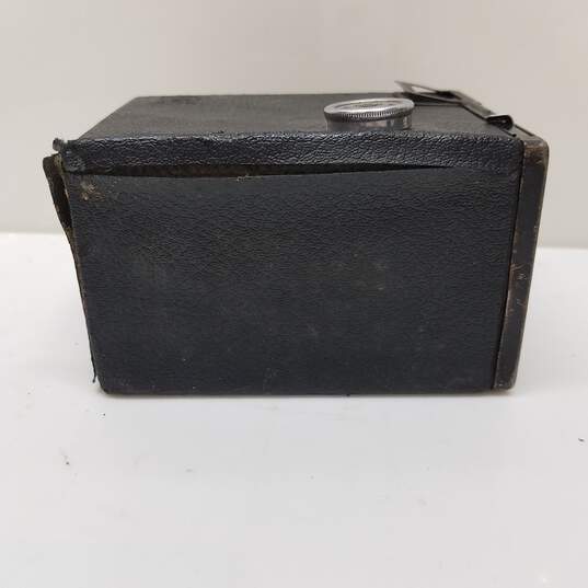 Vintage Kodak Target Brownie Six-20 Film Camera For Parts Repair image number 6