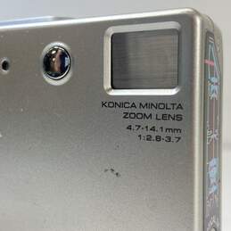 Konica Minolta Dimage X31 3.2MP Compact Digital Camera alternative image