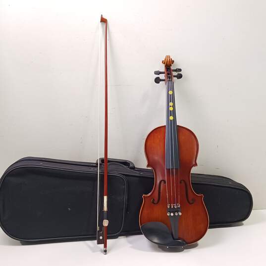 Child's Plastic Learning Violin With Case image number 1