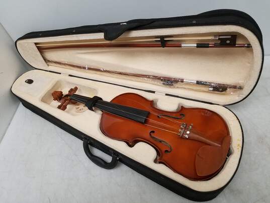 Cecilio CVN-200 4/4 Violin with Case image number 1