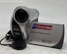 Not Tested Sony Digital Camera Model :DCR-DVD105 alternative image