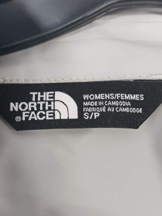 The North Face Women's DryVent Periwinkle Hooded Windbreaker Size S image number 3