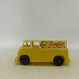 VNTG 1950 Plastic Borden's Milk Products Truck Bank
