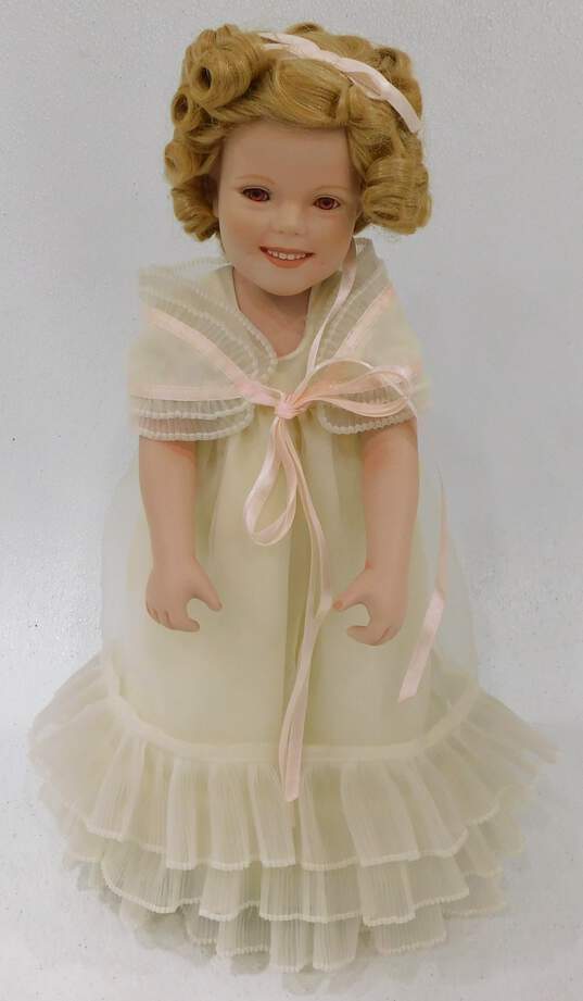 Danbury Mint Shirley Temple Flower Girl Family Album Doll IOB image number 3