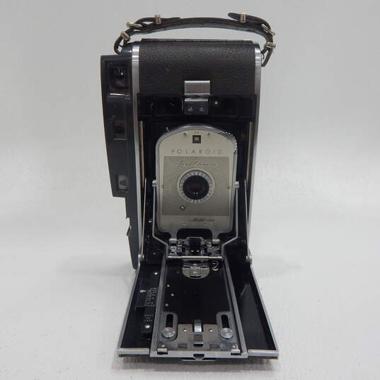 Vintage Polaroid Land Camera Model NO.150 With Hand Strap image number 4