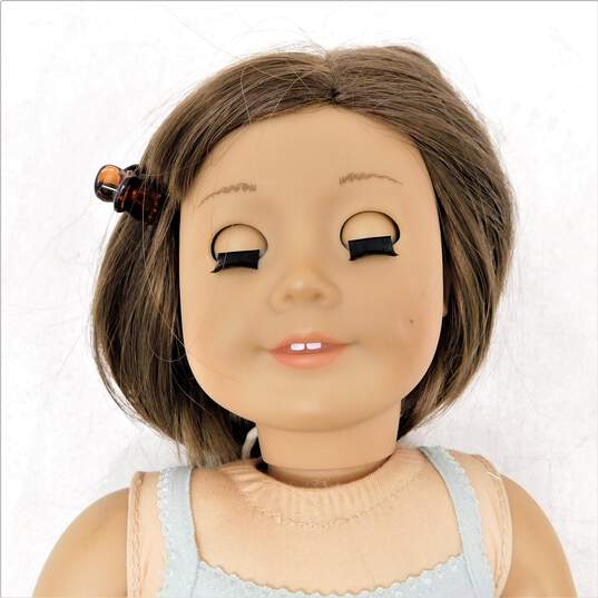 American Girl Doll Brown Eyes & Hair image number 2