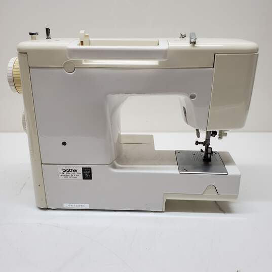 Brother Computerized Sewing Machine G41123384 image number 5
