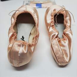 Capezio Plie II Ballet Dance Pointe Shoes Size 8M #197 with BOX alternative image