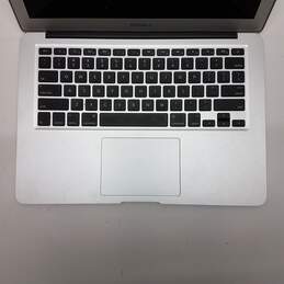 2012 MacBook Air 13in Laptop Intel i5-3427U CPU 4GB RAM 128GB HDD alternative image