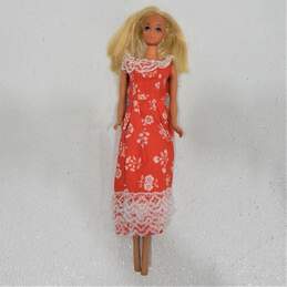 VTG 1974 Mattel Barbie Gold Medal P.J. Gymnast Doll 7263 w/ Best Buy Red Printed Maxi Dress