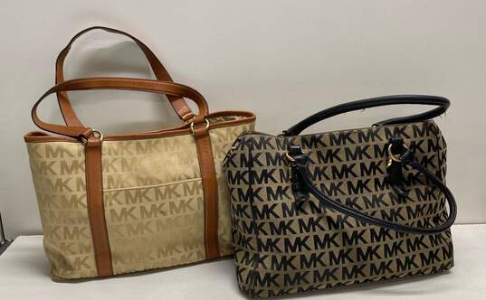 Michael Kors Assorted Lot of 2 Tote Bags image number 1