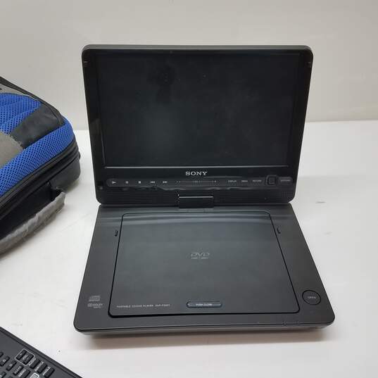 Sony Portable DVD Player dvp-fx921 image number 3