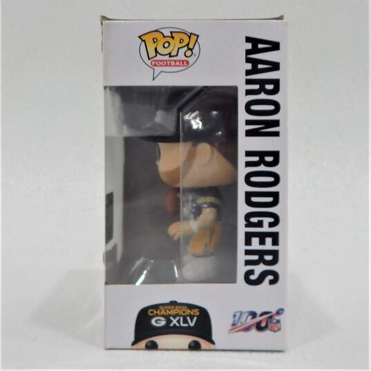 Funko POP! Football NFL Packers AARON RODGERS Champions XLV #43 image number 2
