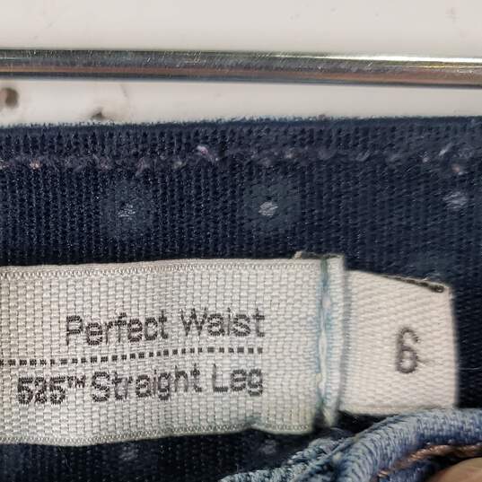 Womens 525 Regular Fit 5-Pockets Design Denim Straight Leg Jeans Size 6 image number 4
