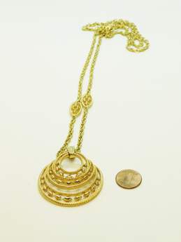 VNTG Crown Trifari Gold Tone Pendant Necklace alternative image
