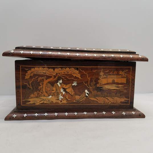 Marquetry inlay  Wood Box Indian Motif  Vintage Decorative Box image number 13