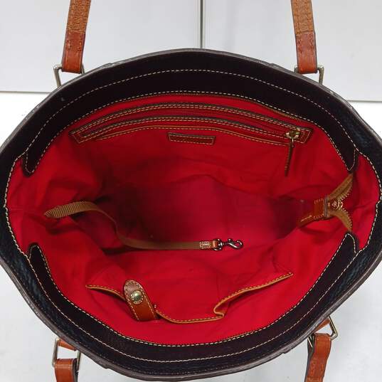 Dooney & Bourke Black & Tan Leather Tote Shoulder Bag image number 4
