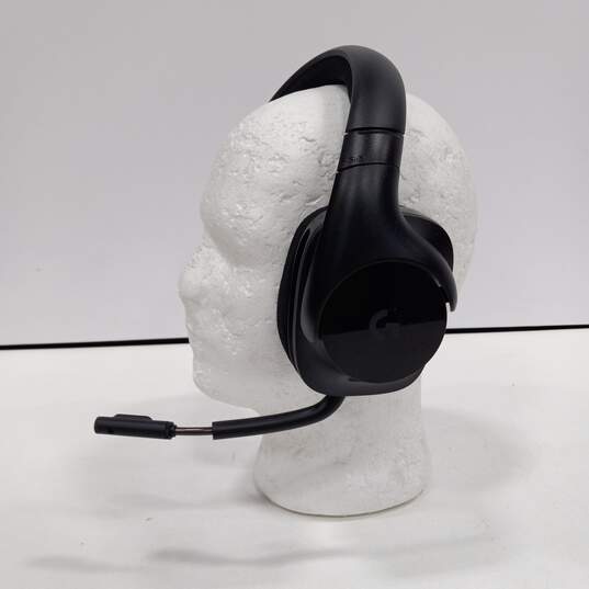 Black Headphones w/ Power Cord G533 image number 6