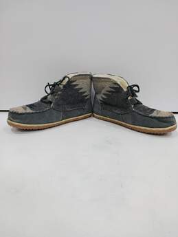 Minnetonka Gray Shearling Moccasin Boots Men's Size 10M alternative image