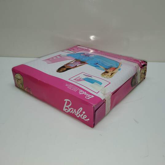 Mattel 2019 Barbie Pool Playset w/ Doll IOB image number 3