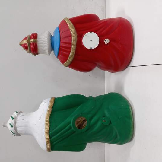 Bundle of Two Nativity Scene Holiday Decorations image number 6