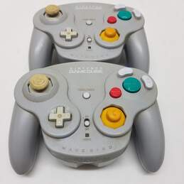 Pair of Wireless Silver Nintendo GameCube Wavebird Controllers For Parts/Repair