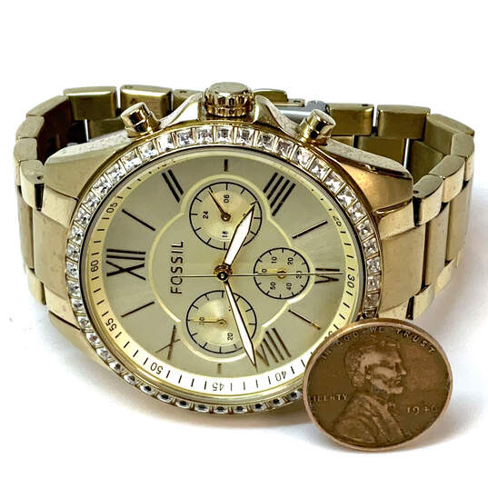 Designer Fossil BQ-1775 Gold-Tone Chronograph Round Dial Analog Wristwatch image number 2