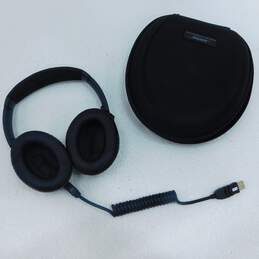 Bose QuietComfort Over-Ear Acoustic Noise Cancelling Headphones W/ Case