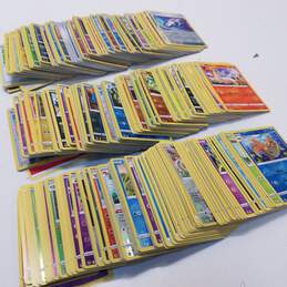 Assorted Pokémon TCG Common, Uncommon and Rare Trading Cards (685 Cards)