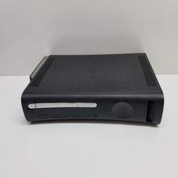 Microsoft Xbox 360 Fat 120GB Console Bundle with Controller In Box alternative image