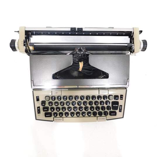 1967 Penncrest Concord PCR 12 Electric Typewriter image number 2