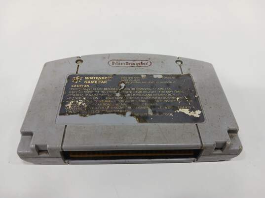 Nintendo 64 Mario Kart 64 Video Game Cartridge image number 2