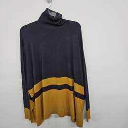 JONES NEW YORK SIGNATURE Gray Yellow Long Sleeve Turtle Neck Sweater