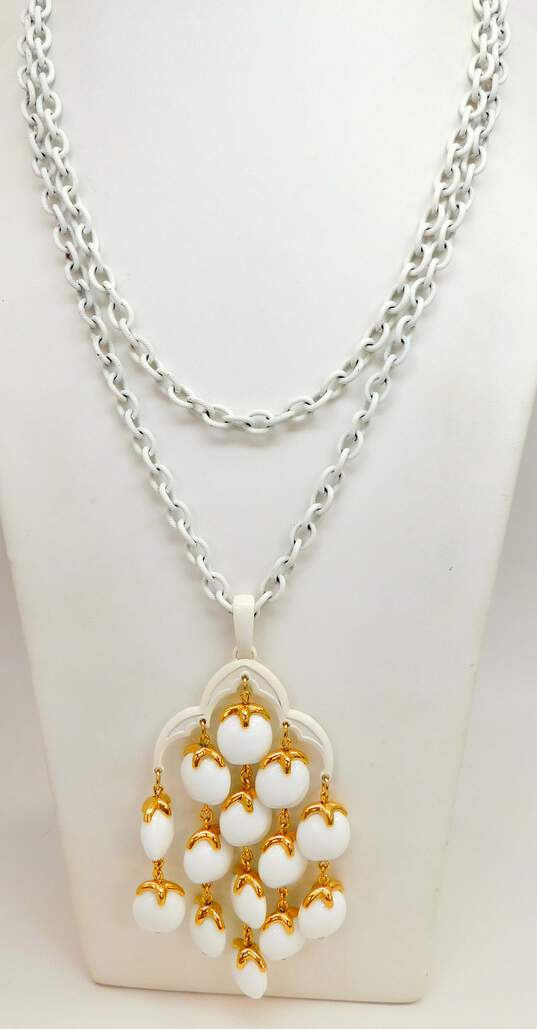 Buy the Vintage 1960s Crown Trifari White & Gold Tone Waterfall Pendant  Necklace 138.4g