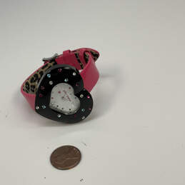Designer Betsey Johnson BJ2208 Heart Pink Leather Strap Analog Wristwatch alternative image