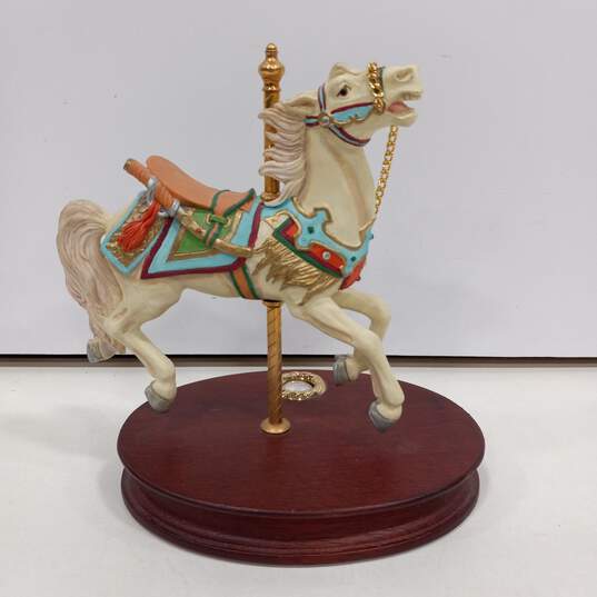Hallmark Galleries Tobin Fraley American Carousel Collection Limited Edition Signed Figurine image number 4