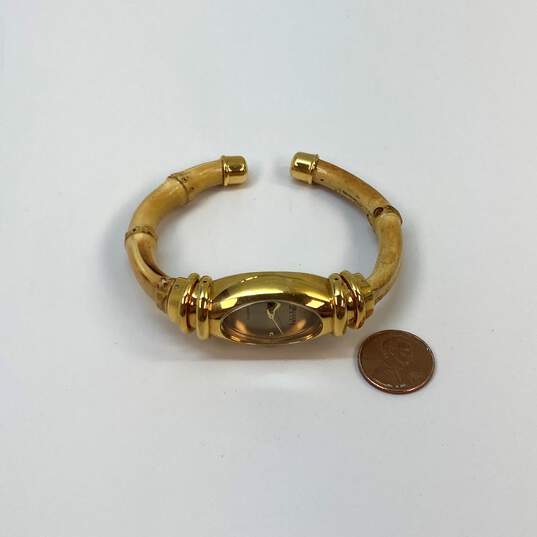 Designer Joan Rivers Gold-Tone Oval Quartz Analog Cuff Wristwatch image number 3