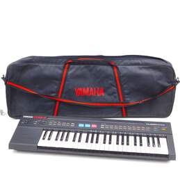 VNTG Yamaha Brand PSR-7 Model Portable Electronic Keyboard w/ Case and Music Stand