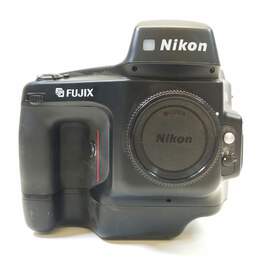 Nikon E2Ns/Fuji DS-515 1.3MP Digital SLR Camera Body Only alternative image